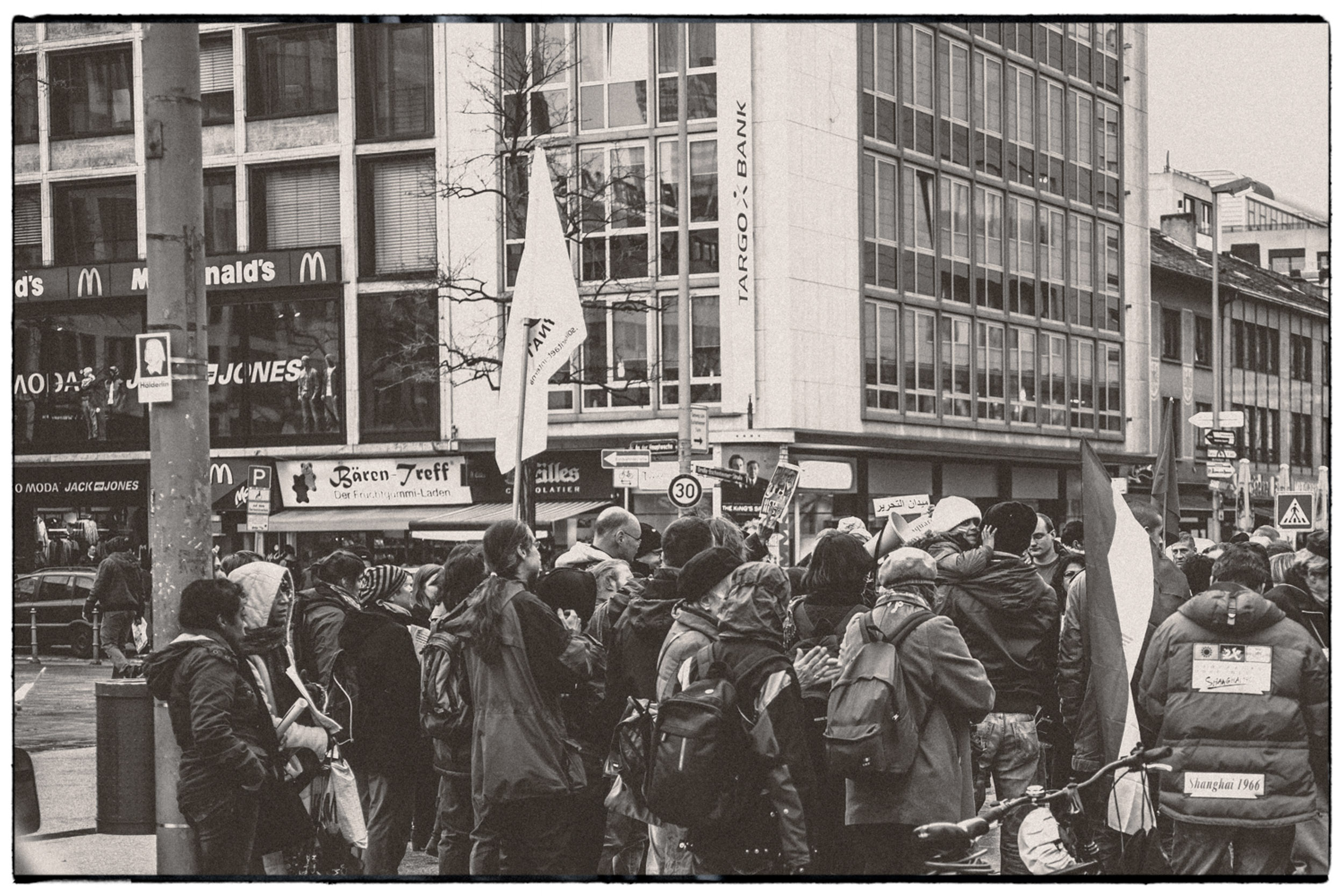 Frankfurt Demo-41.jpg
