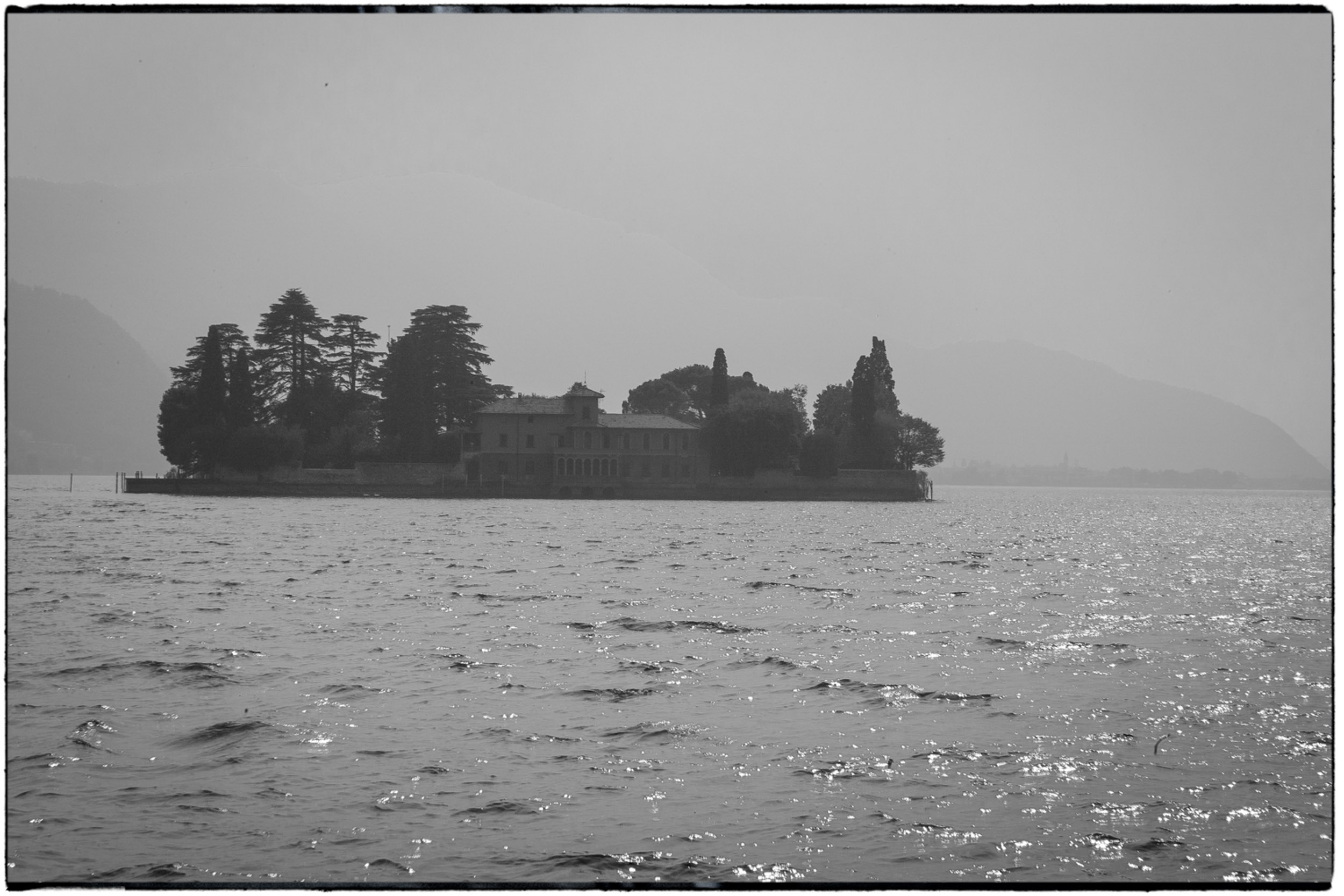 ISEO B&W-11.jpg