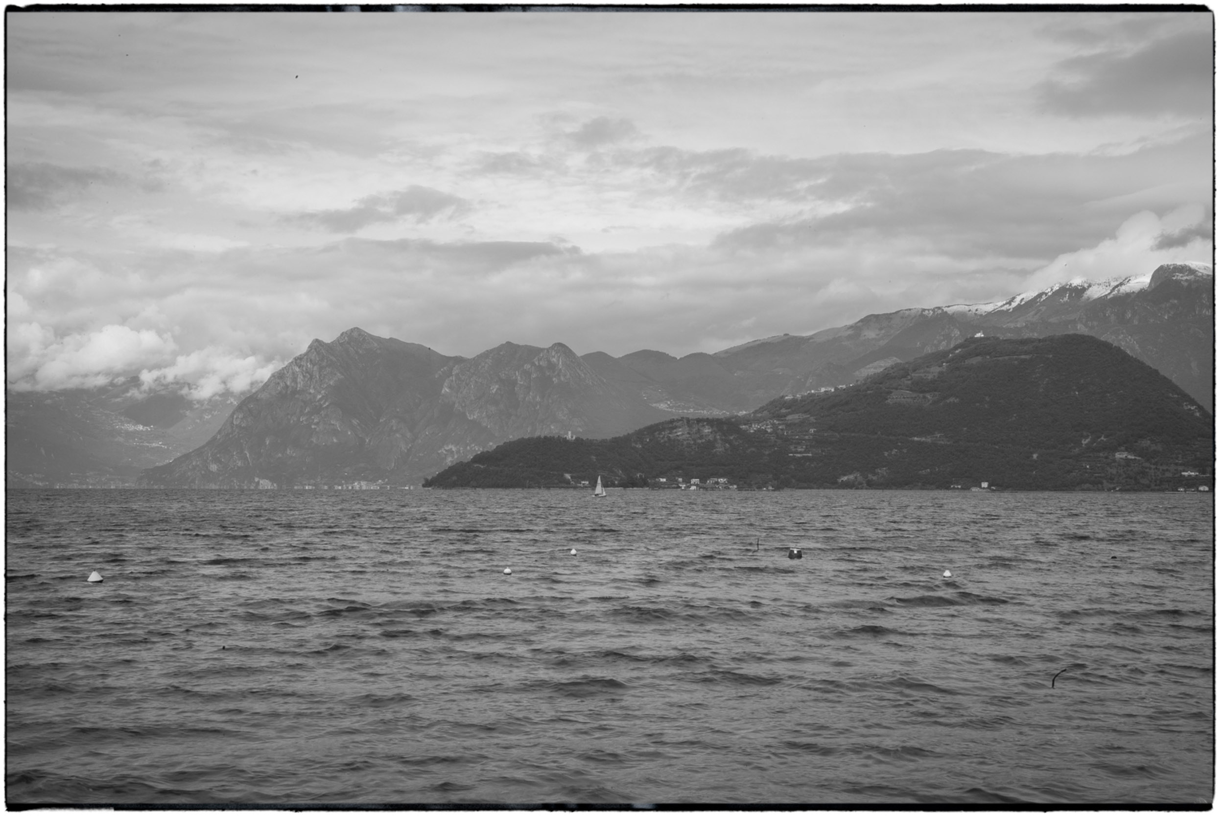 ISEO B&W-31.jpg