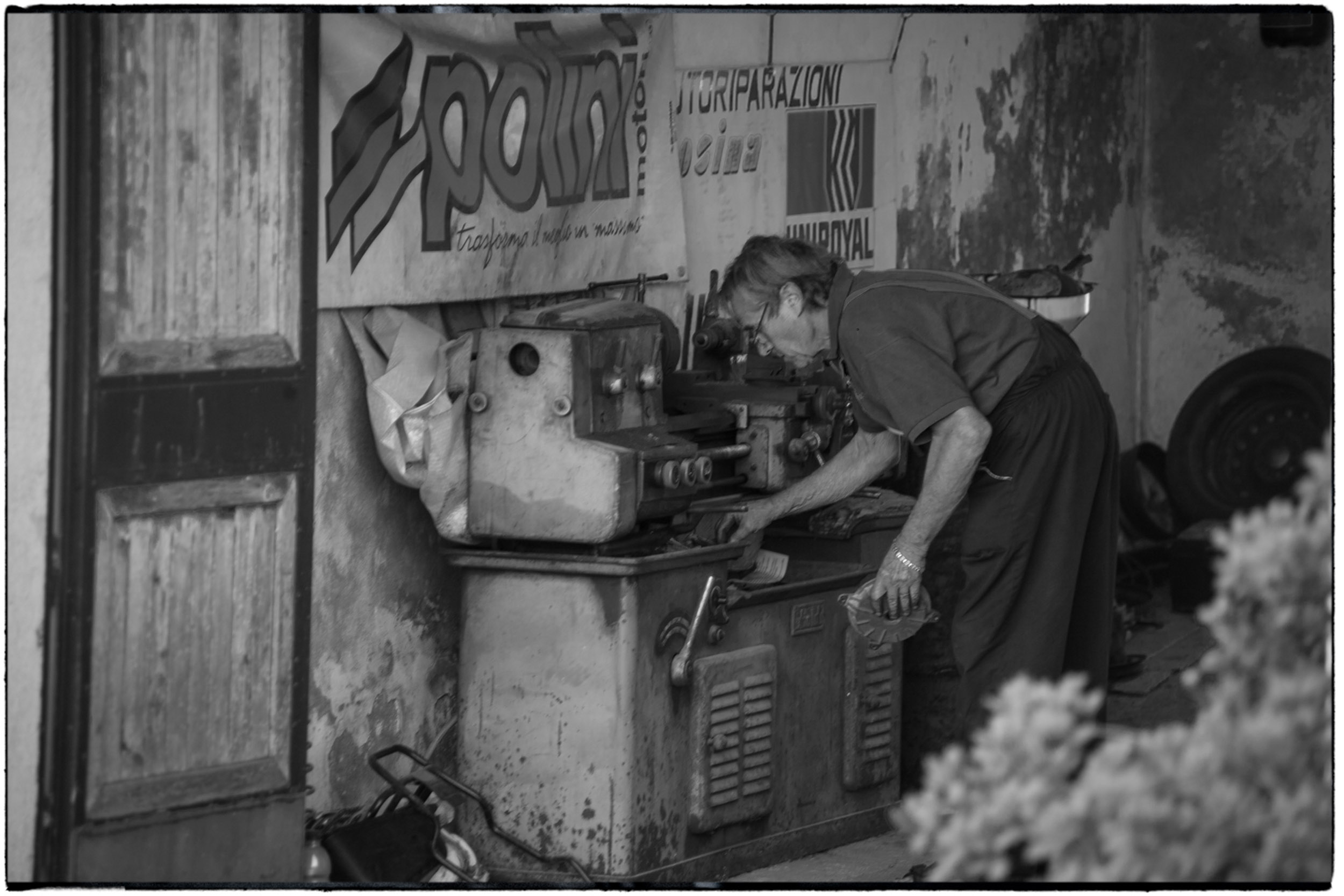 ISEO B&W-14.jpg