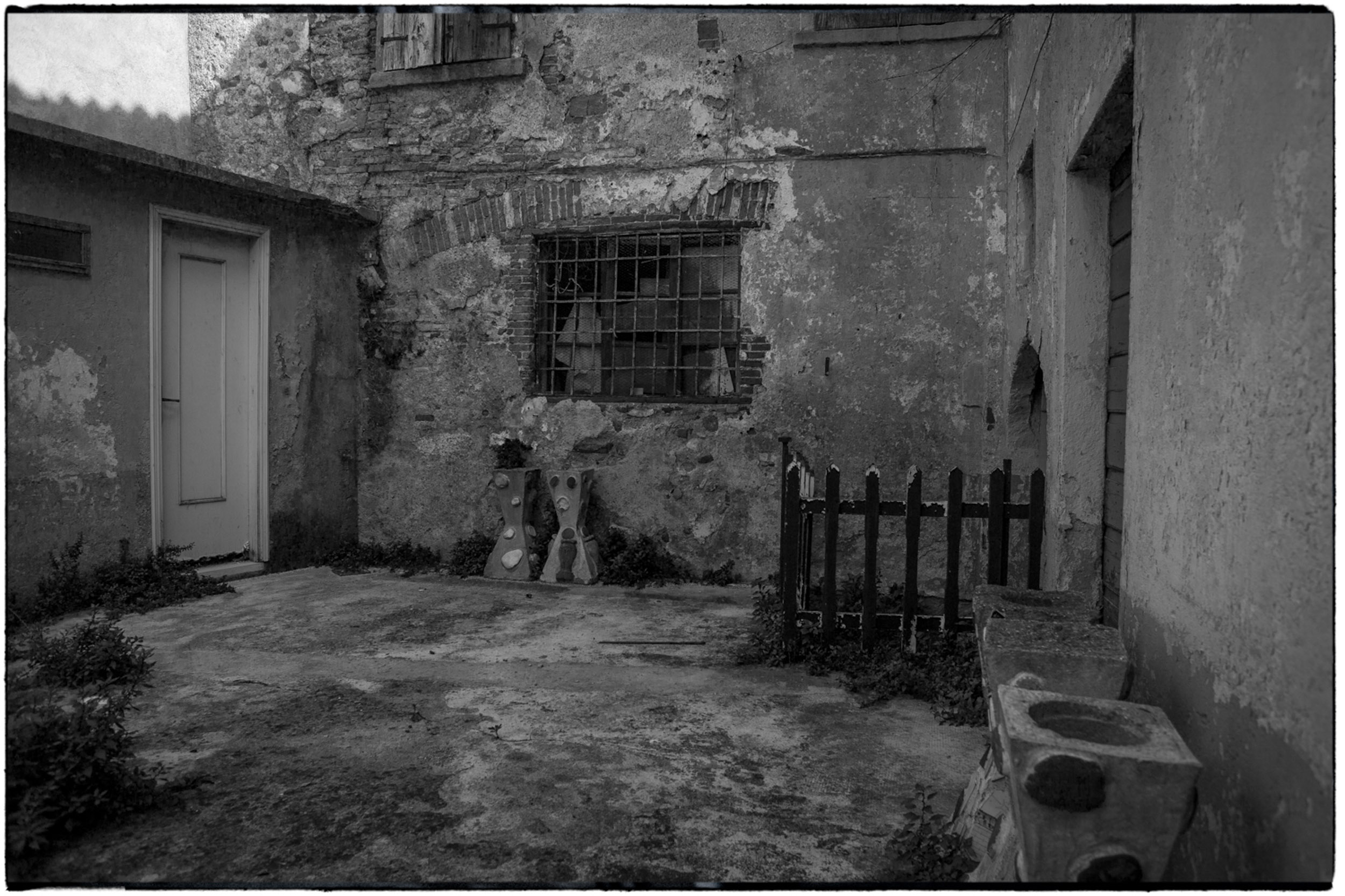 ISEO B&W-17.jpg