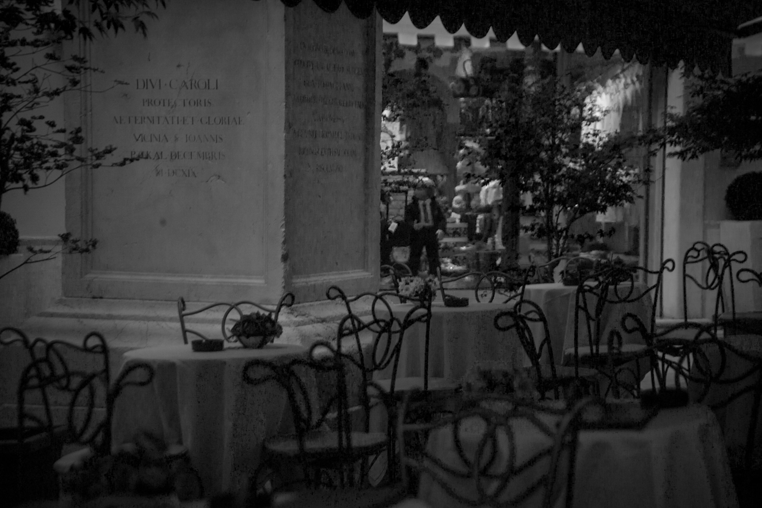 Salo B&W-3.jpg